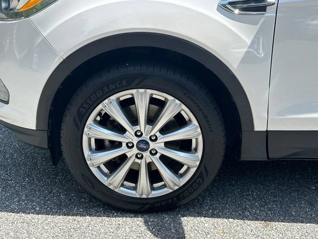 Certified 2017 Ford Escape Titanium AWD/4WD image 12