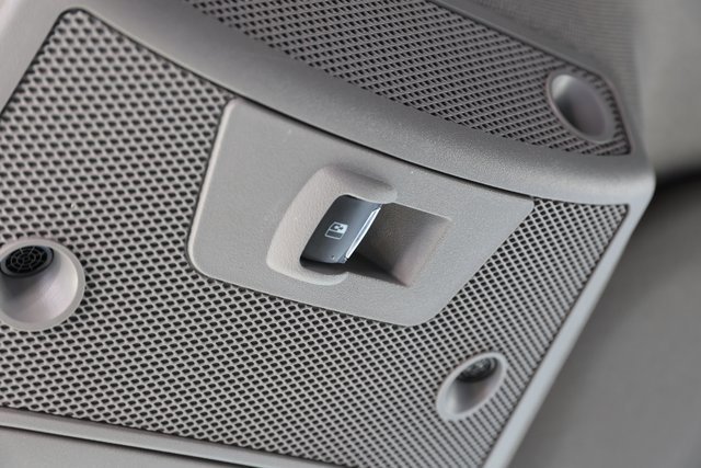 Certified 2019 Ford F150 Lariat w/ Equipment Group 501A Mid image 10