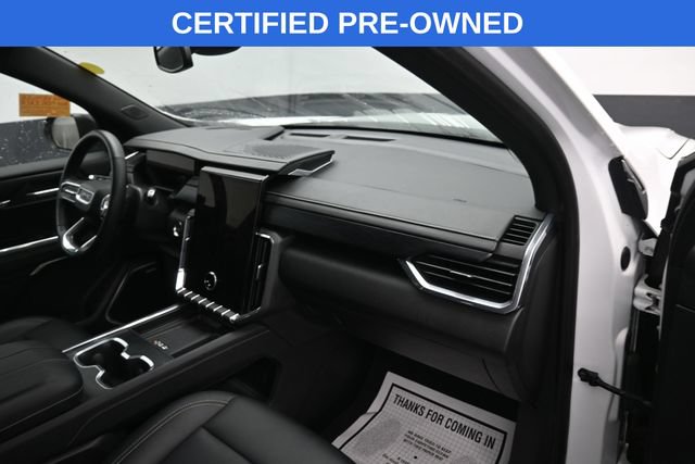Used 2024 GMC Acadia Elevation AWD/4WD image 12