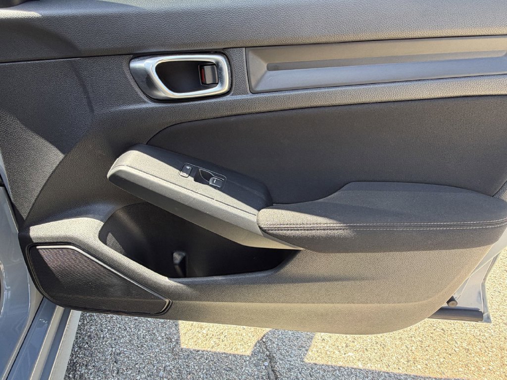 Used 2024 Honda Civic Sport image 10