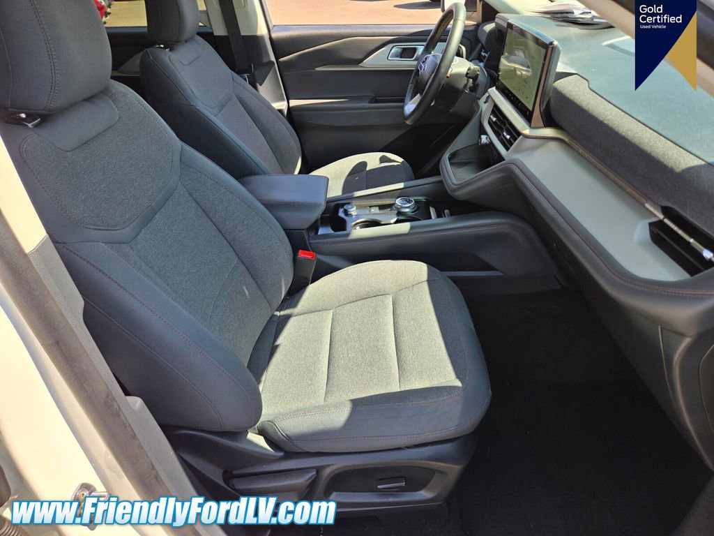 Certified 2025 Ford Explorer Active RWD image 16