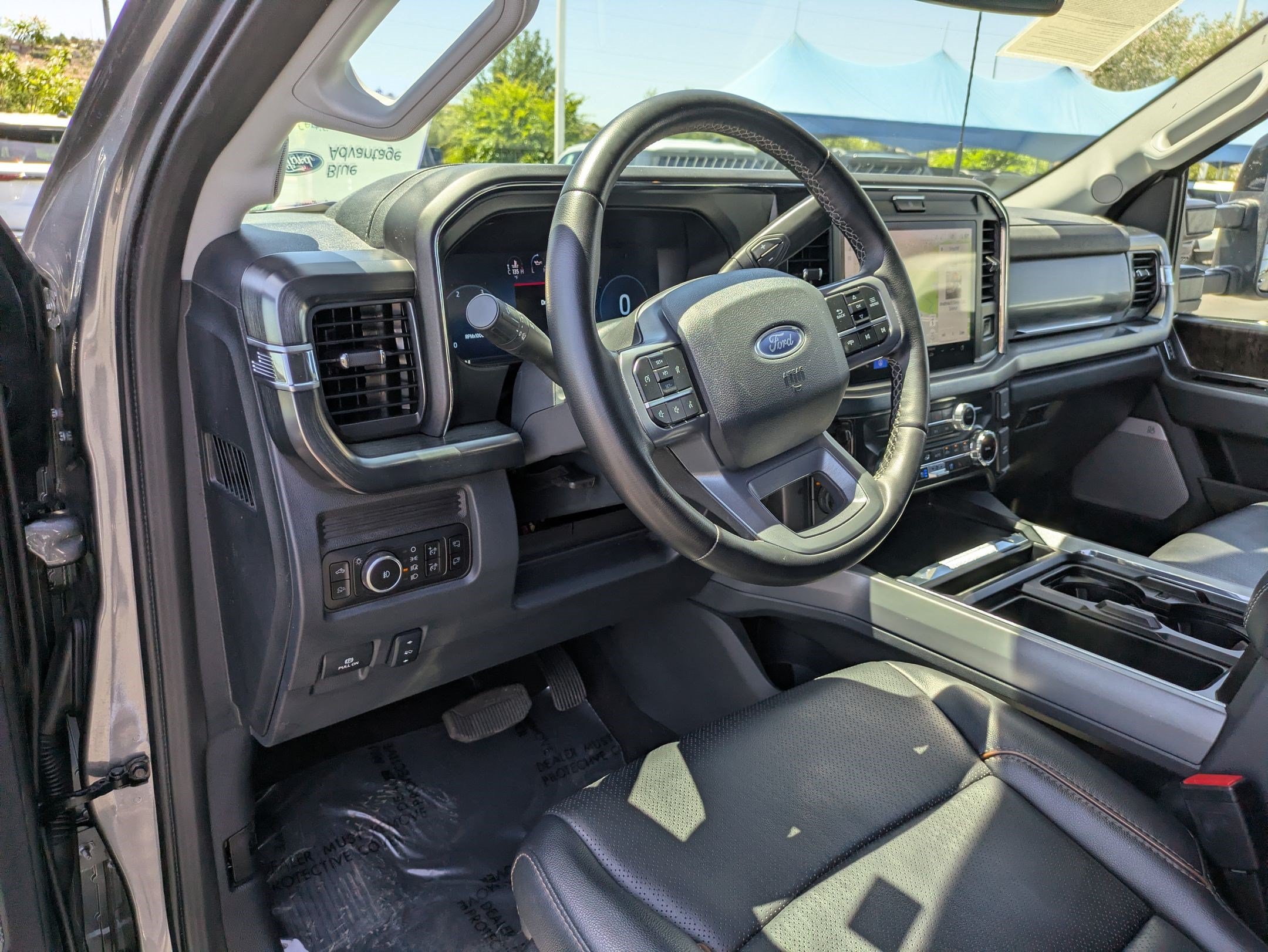 Certified 2025 Ford F250 Lariat AWD/4WD image 15