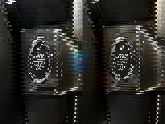 Certified 2021 Ford F150 XLT w/ Equipment Group 302A High image 10