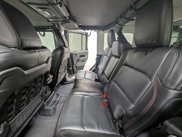 Used 2019 Jeep Wrangler Unlimited Rubicon w/ Safety Group AWD/4WD image 12