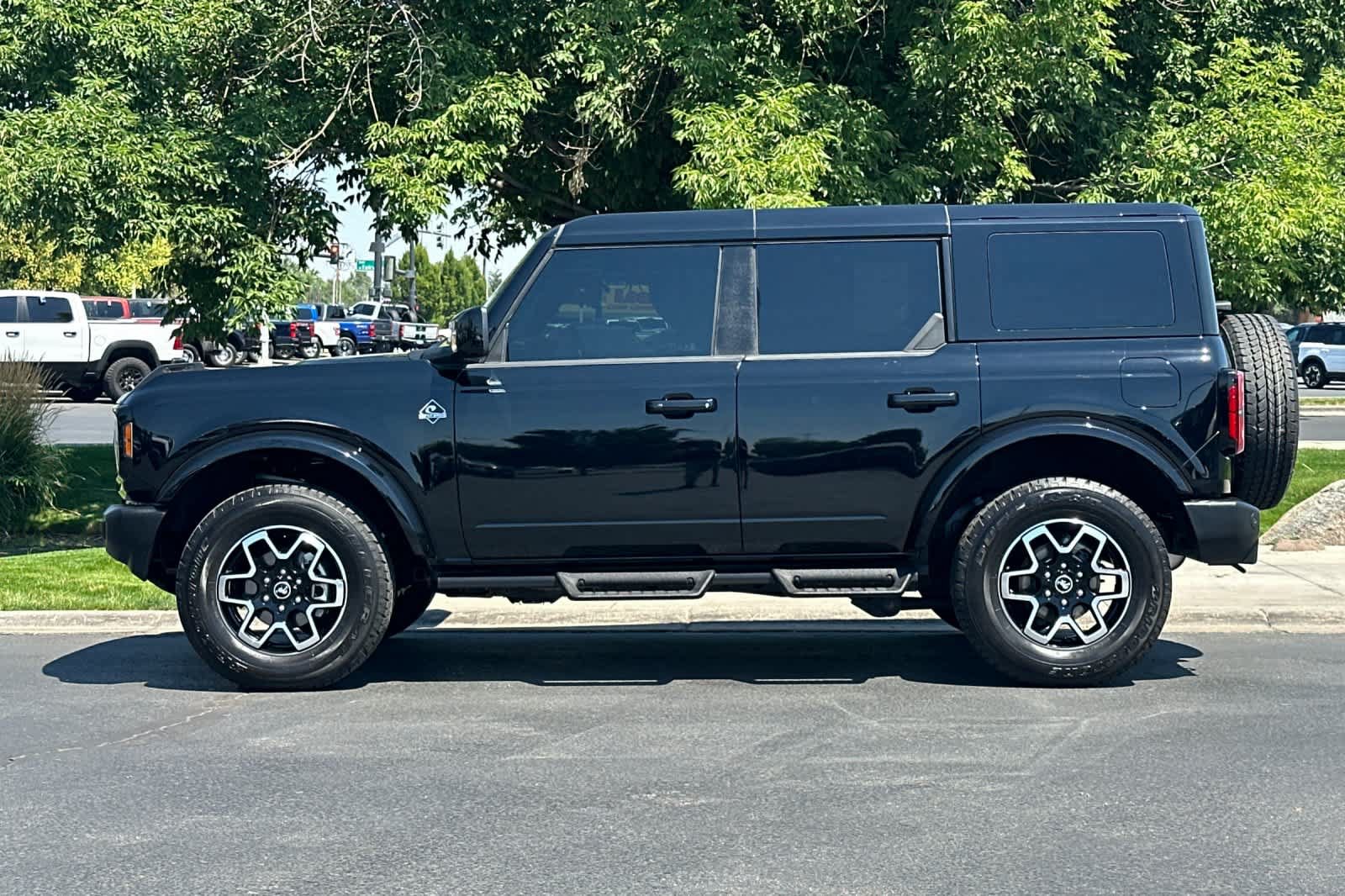 Certified 2024 Ford Bronco Outer Banks AWD/4WD image 5