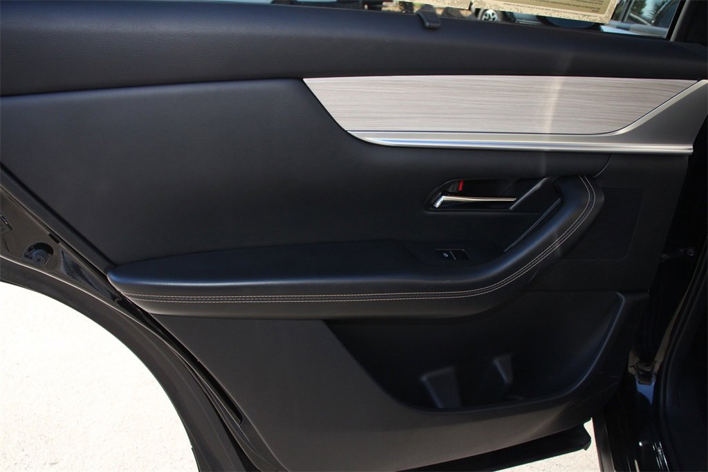 Used 2024 MAZDA CX-90 Plug-In Hybrid w/ Premium Pkg image 21