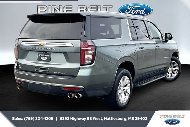 Used 2023 Chevrolet Suburban Premier image 4