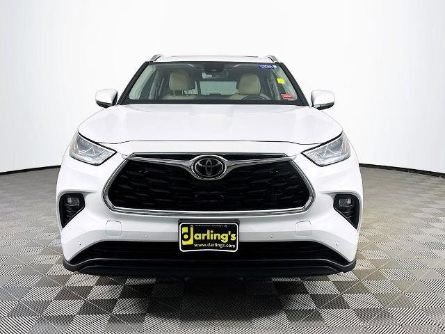 Used 2022 Toyota Highlander Limited image 8