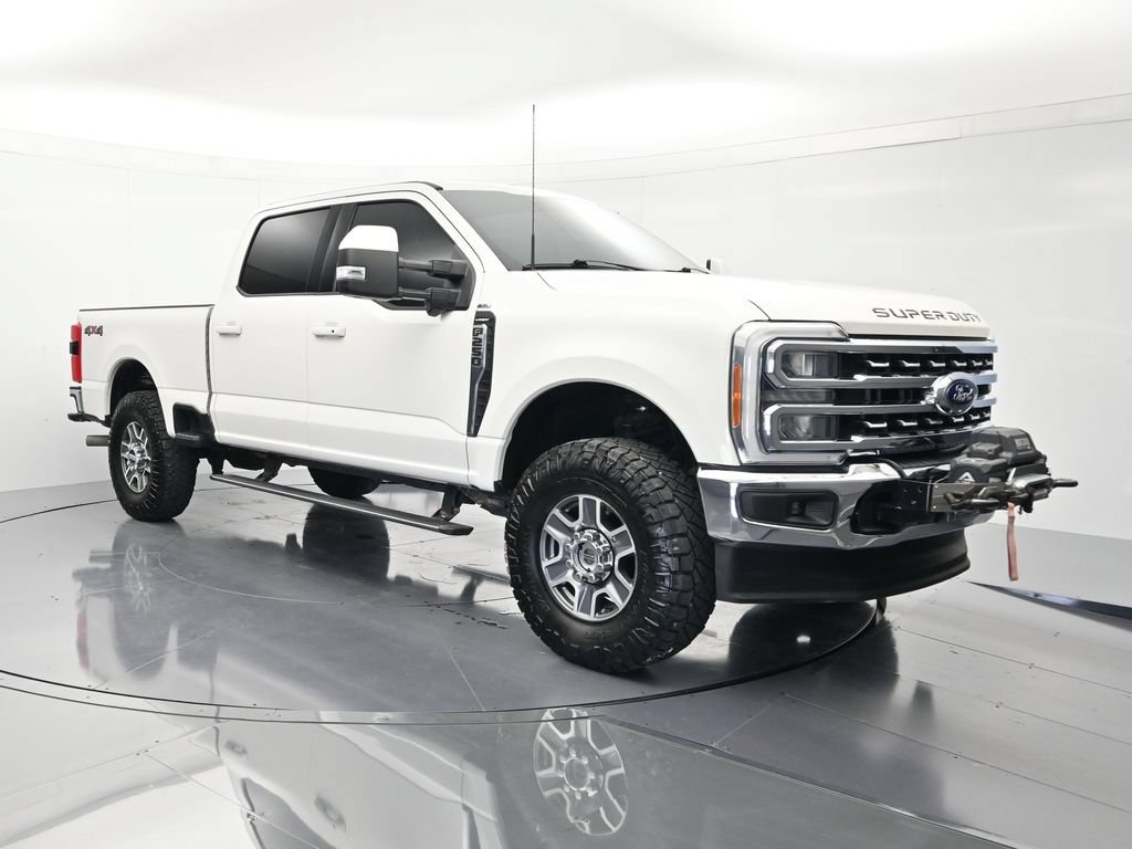 Certified 2023 Ford F250 Lariat AWD/4WD image 3