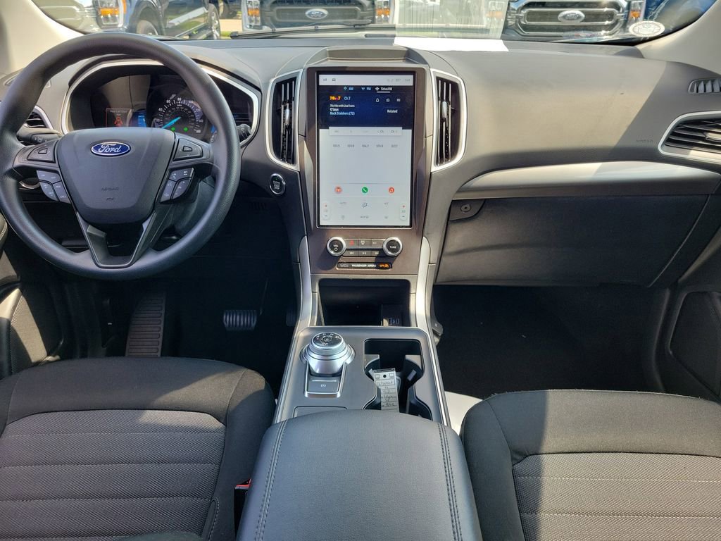 Certified 2021 Ford Edge SE FWD image 11