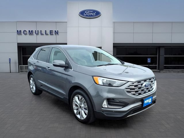 Certified 2024 Ford Edge Titanium AWD/4WD image 3