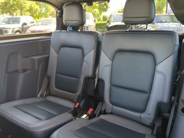 Certified 2023 Ford Bronco Outer Banks w/ Sasquatch Package AWD/4WD image 19