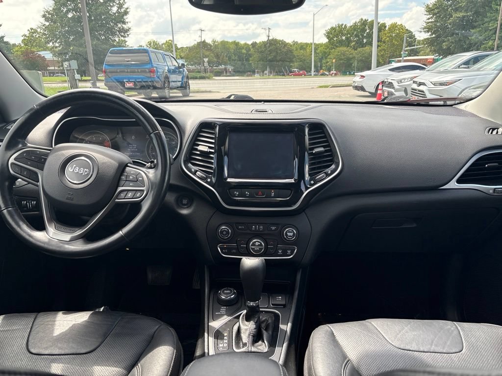 Used 2021 Jeep Cherokee Limited AWD/4WD image 10