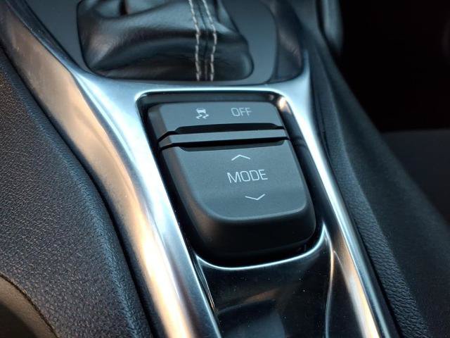 Used 2021 Chevrolet Camaro LT w/ Technology Package RWD image 19