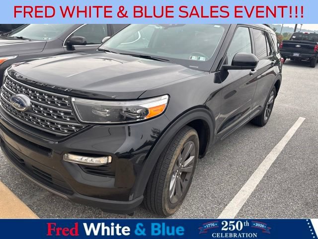 Certified 2023 Ford Explorer XLT w/ Equipment Group 202A AWD/4WD image 12