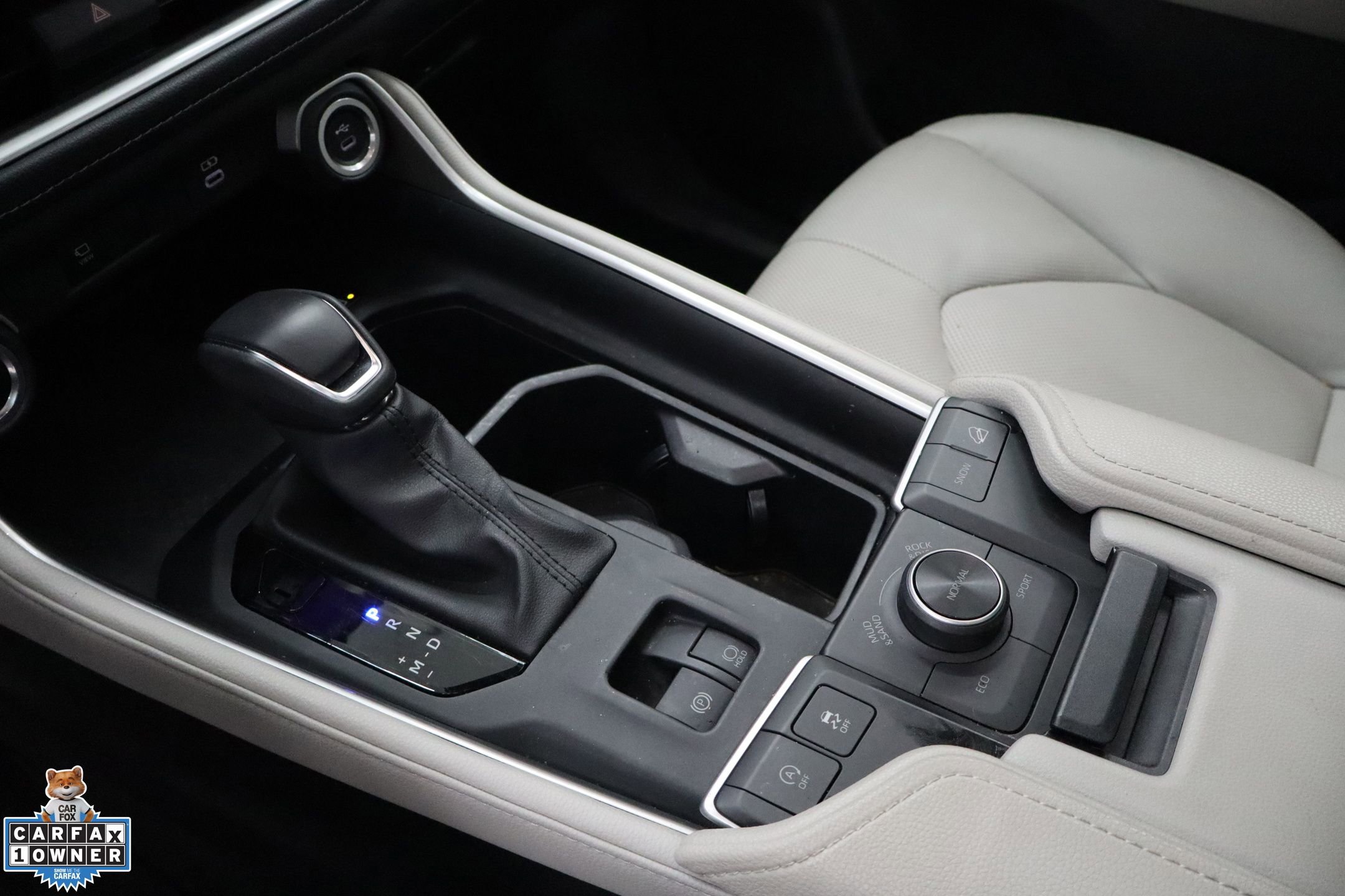 Used 2024 Toyota Grand Highlander AWD image 19