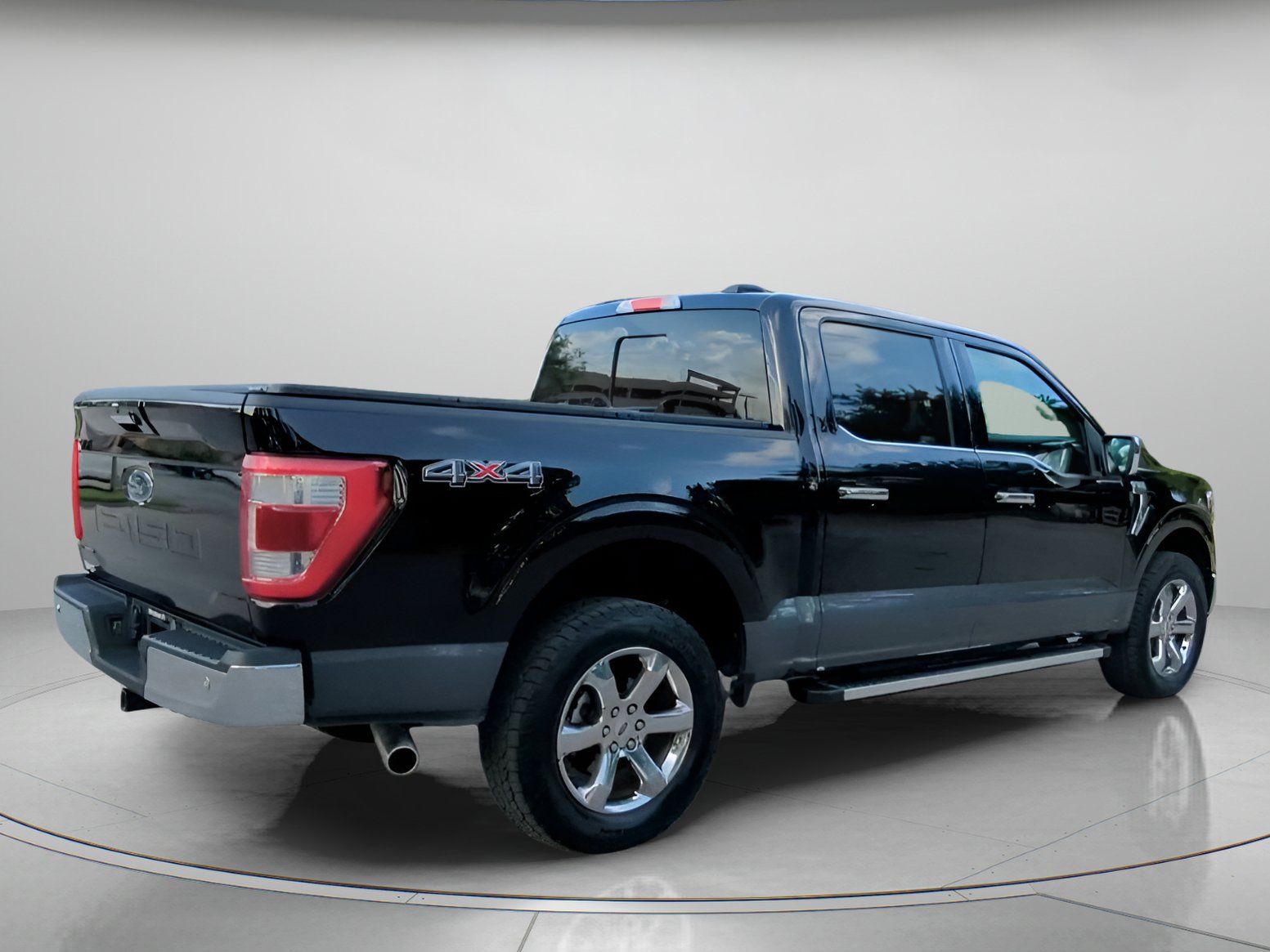 Certified 2023 Ford F150 Lariat w/ Equipment Group 502A High AWD/4WD image 28