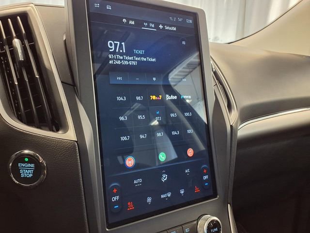 Certified 2022 Ford Edge SEL w/ Convenience Package image 16