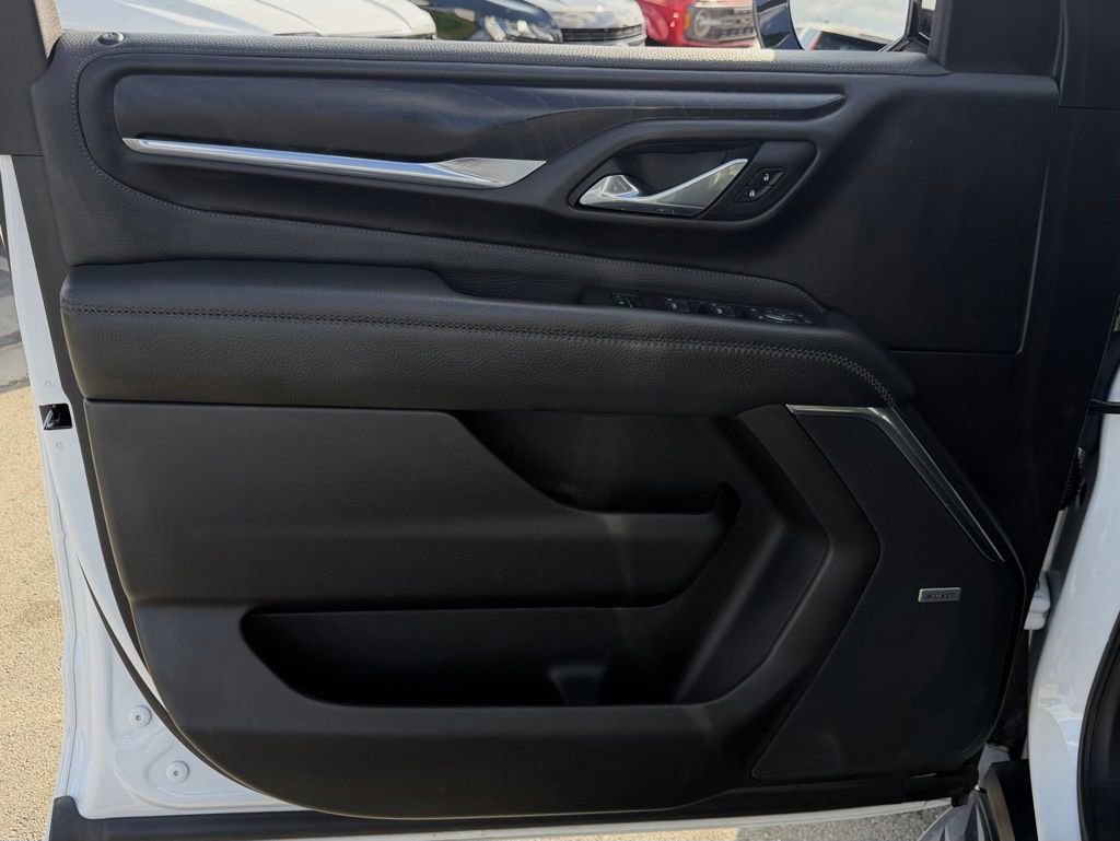 Used 2021 GMC Yukon Denali AWD/4WD image 14
