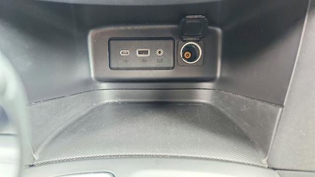 Used 2024 Chevrolet Equinox LT image 16