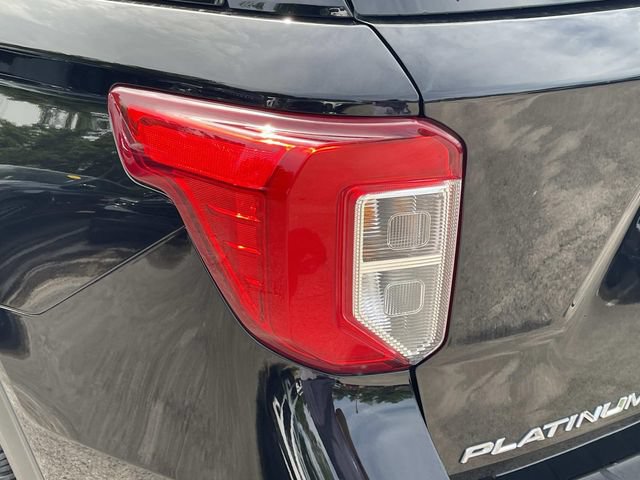 Certified 2023 Ford Explorer Platinum w/ Technology Package AWD/4WD image 10