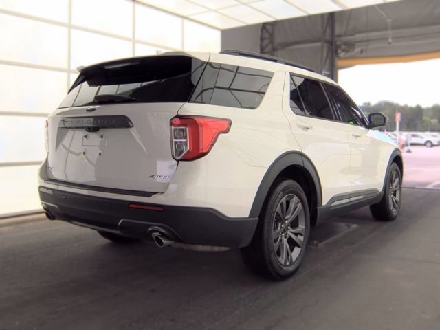 Certified 2024 Ford Explorer XLT w/ Equipment Group 202A AWD/4WD image 6