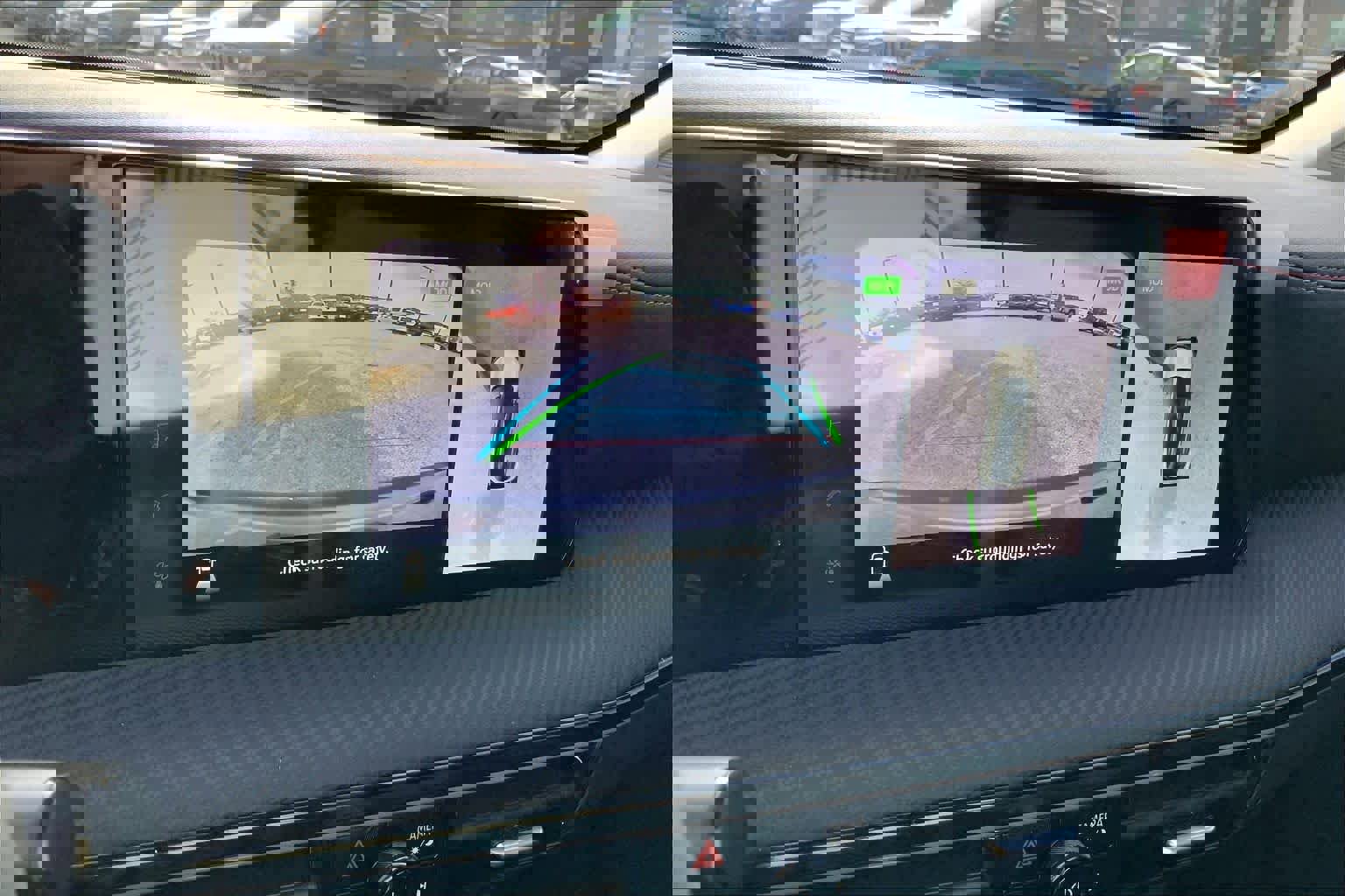 Used 2025 Nissan Kicks SR w/ Interior Electronics Package image 28