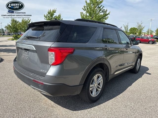 Certified 2023 Ford Explorer XLT w/ Equipment Group 202A AWD/4WD image 7