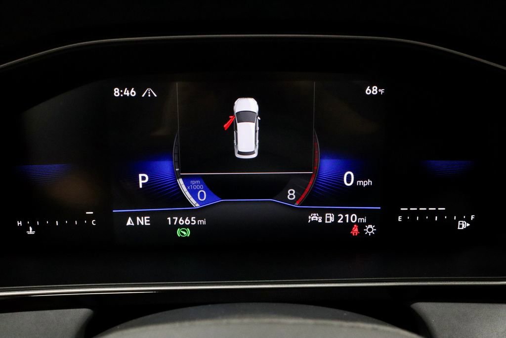 Used 2025 Volkswagen Jetta SE image 28