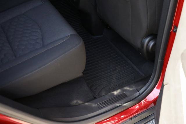 Used 2019 Chevrolet Equinox LT w/ Driver Convenience Package image 33