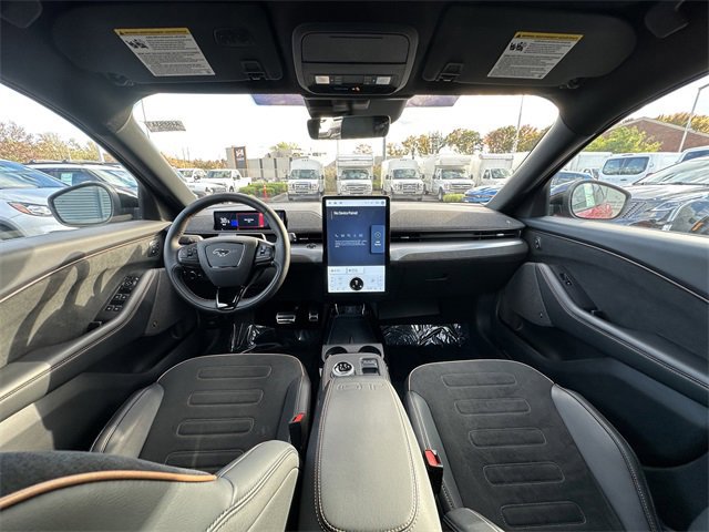 Certified 2023 Ford Mustang Mach-E GT image 17