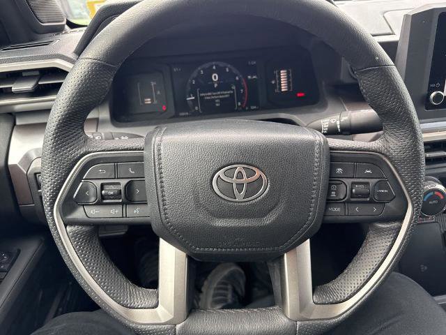 Used 2024 Toyota Tacoma SR5 AWD/4WD image 11