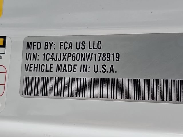 Used 2022 Jeep Wrangler Unlimited Sahara w/ Cold Weather Group AWD/4WD image 36