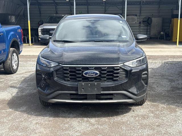 Certified 2025 Ford Escape ST-Line image 2