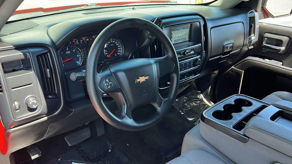 Used 2018 Chevrolet Silverado 1500 Custom w/ Custom Value Package image 13