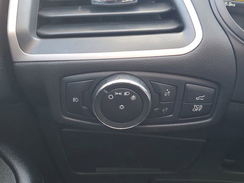 Certified 2022 Ford Edge SEL w/ Convenience Package image 12