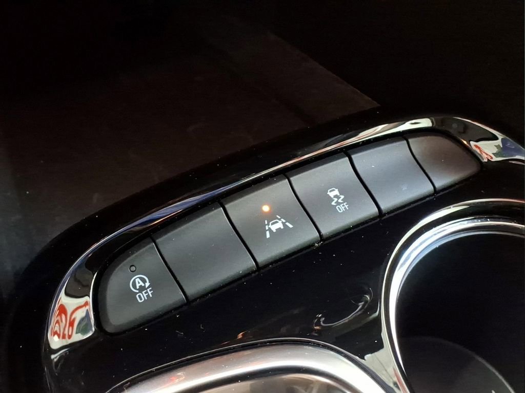 Used 2026 Buick Encore GX Preferred w/ Comfort Package image 12