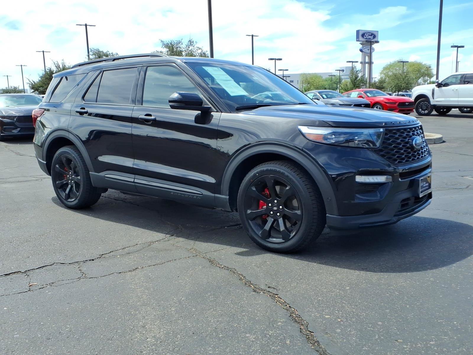 Certified 2023 Ford Explorer ST w/ Equipment Group 401A AWD/4WD image 8