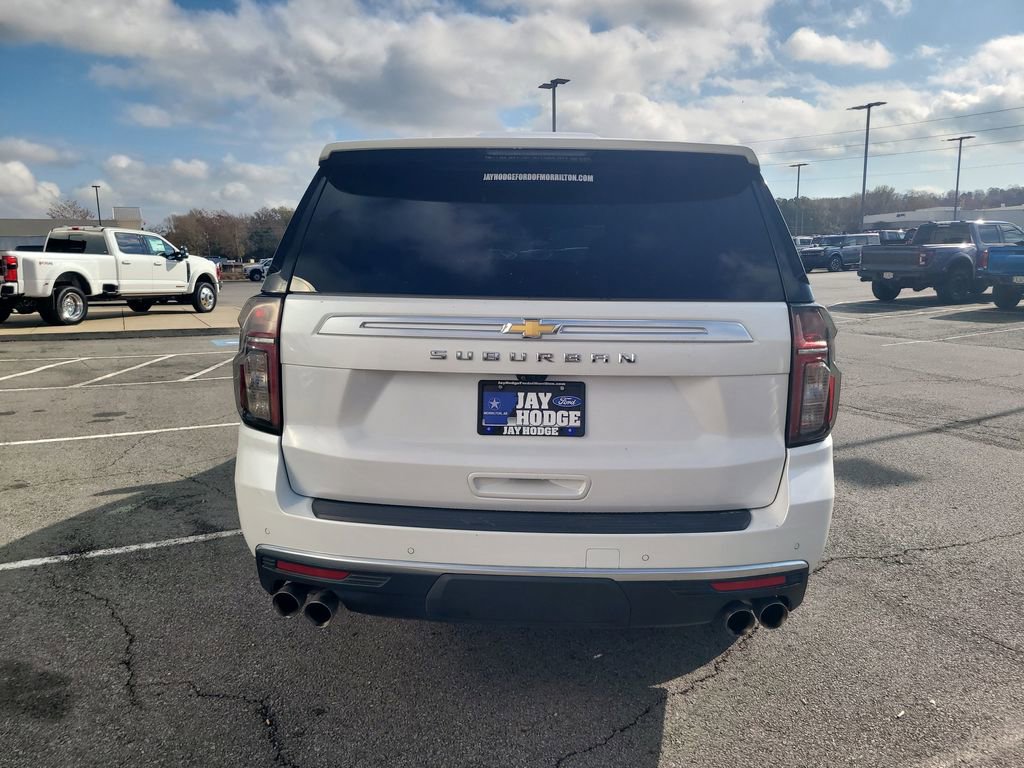 Used 2023 Chevrolet Suburban High Country image 4
