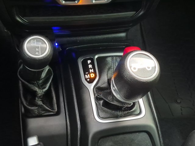 Used 2020 Jeep Wrangler Unlimited Sport S AWD/4WD image 25