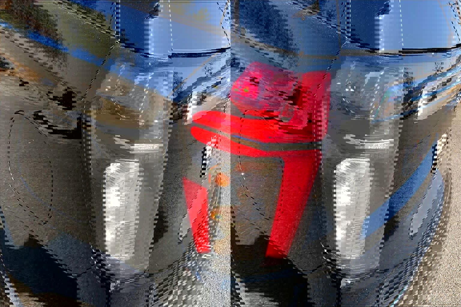 Used 2022 Chevrolet Tahoe Premier w/ Premium Package image 27