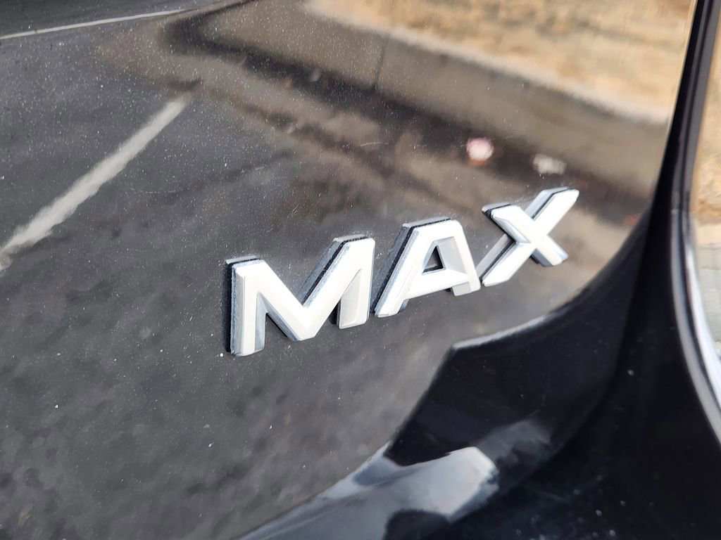 Certified 2025 Ford Expedition Max Platinum image 17