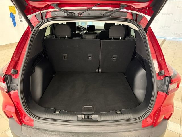 Certified 2023 Ford Escape Active AWD/4WD image 31