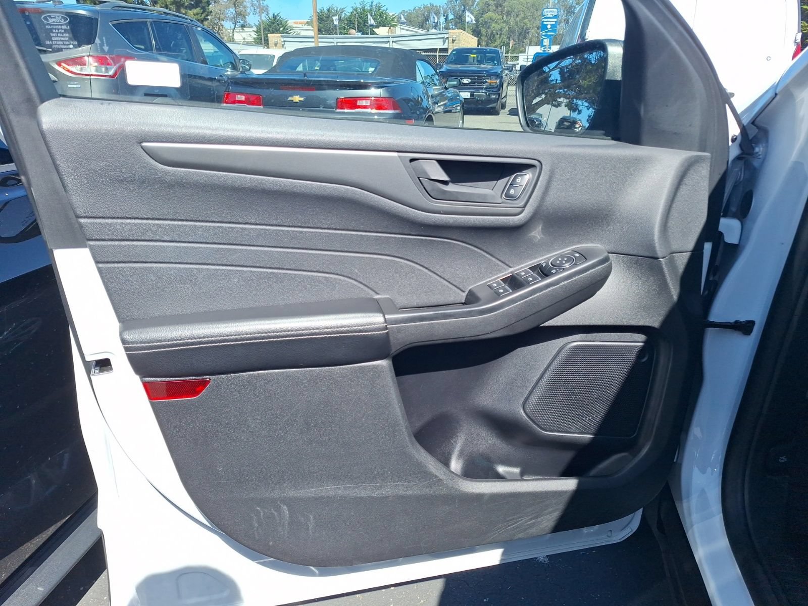 Certified 2025 Ford Escape Active AWD/4WD image 12
