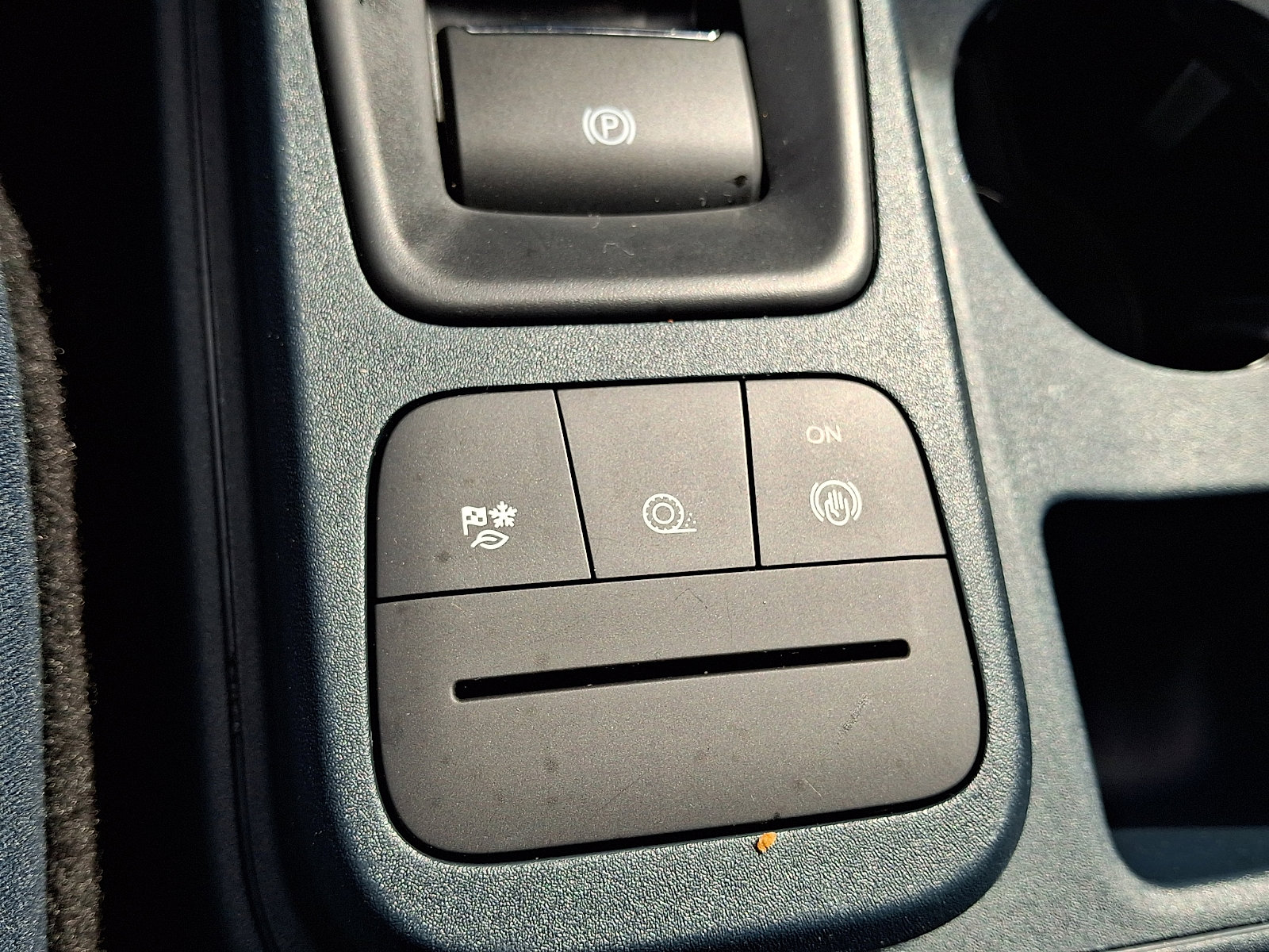 Certified 2024 Ford Maverick XLT w/ XLT Luxury Package image 27