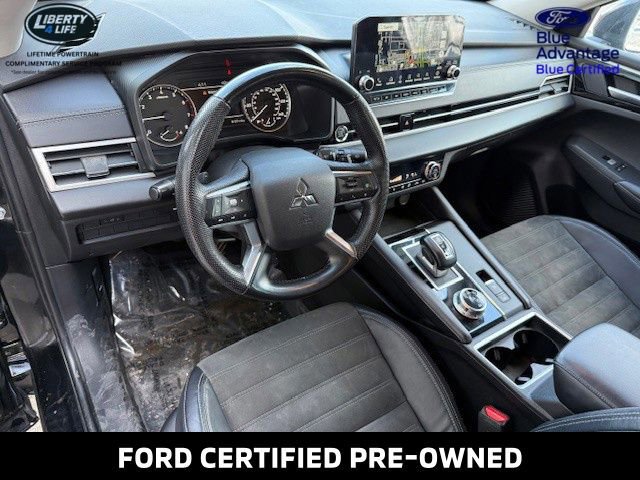 Used 2023 Mitsubishi Outlander SE image 11