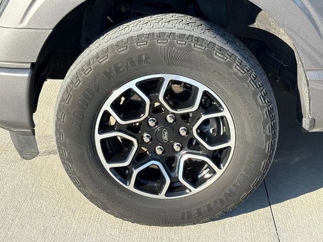 Certified 2021 Ford F150 XLT w/ Equipment Group 302A High image 13