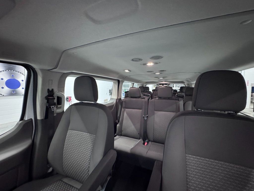 Certified 2022 Ford Transit 350 XLT RWD image 24
