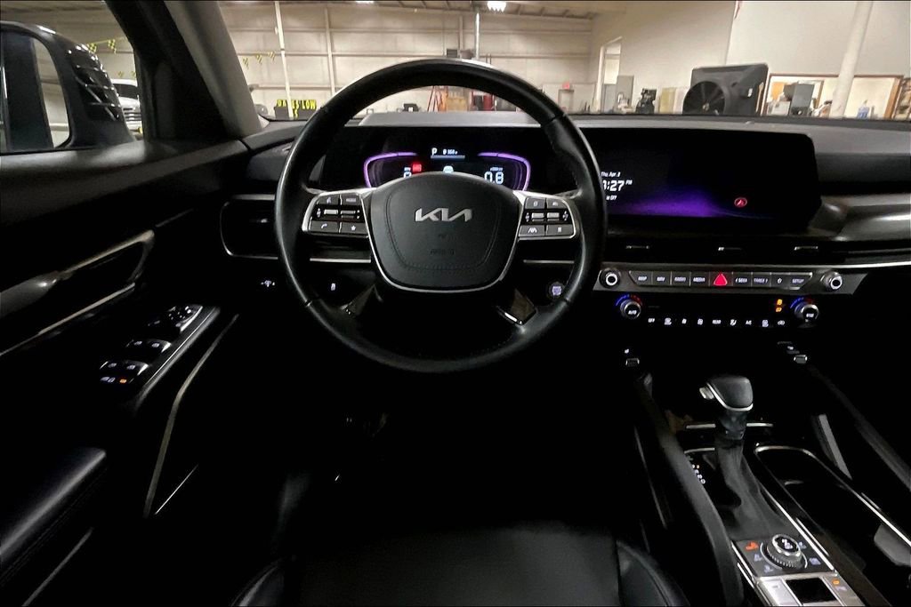 Used 2025 Kia Telluride S AWD/4WD image 5