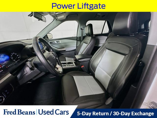 Certified 2023 Ford Explorer XLT w/ Equipment Group 202A image 27